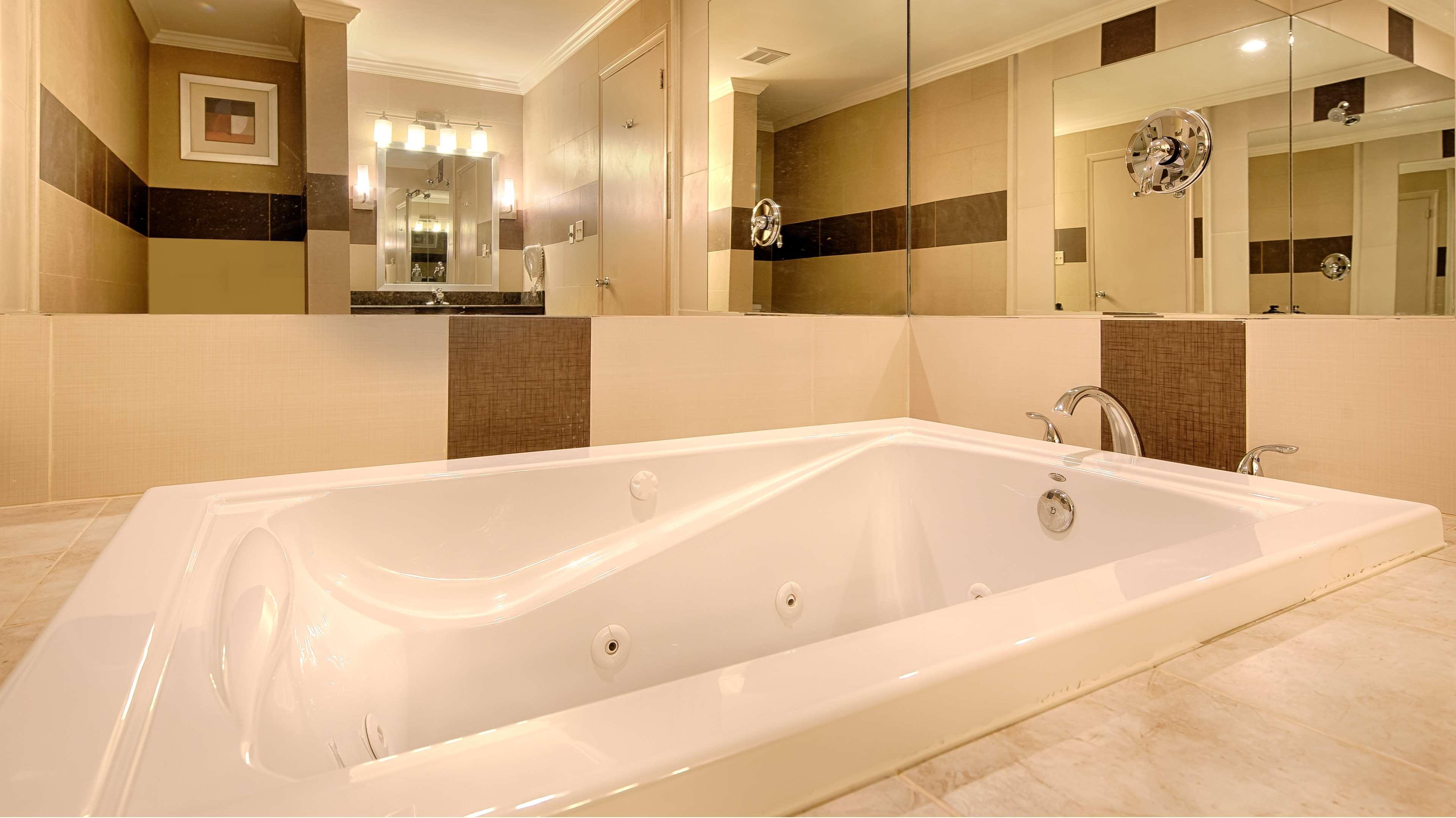 Best Western Plus Poconos Hotel Tannersville