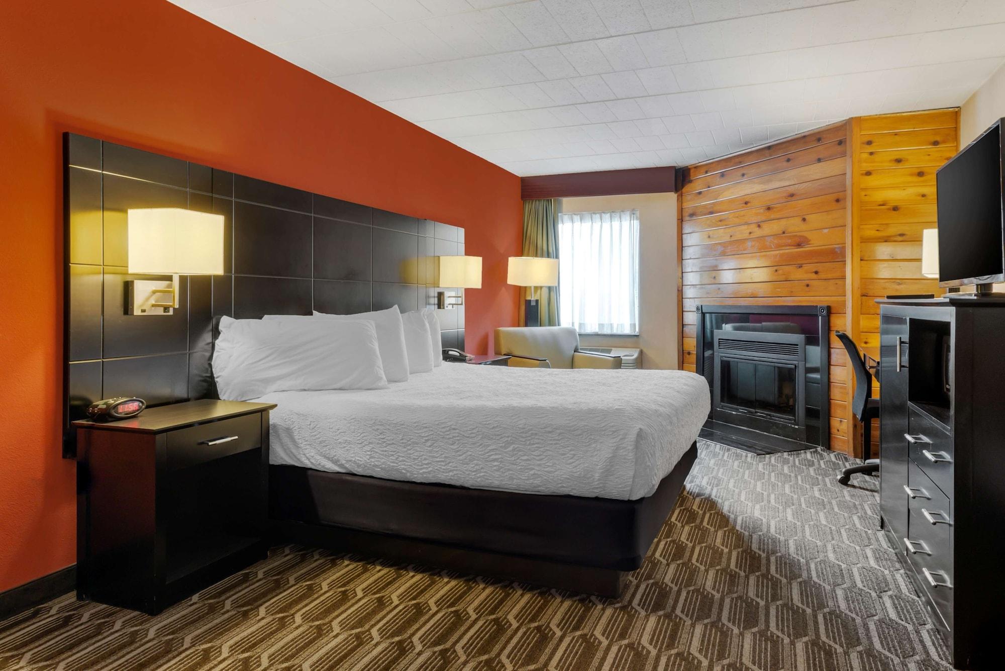 Hotel Best Western Plus Poconos 3*